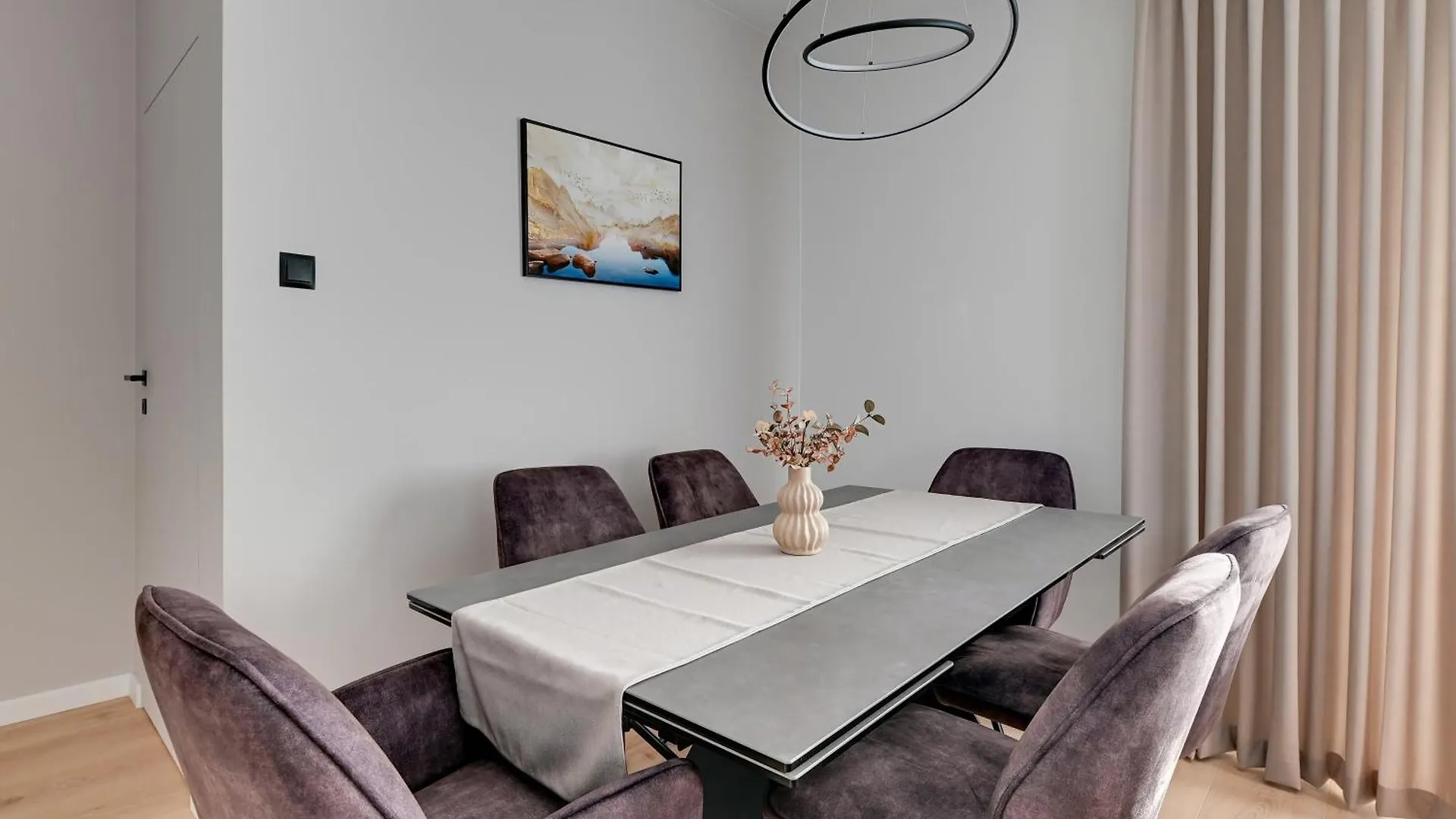 Zajezdnia Wrzeszcz 2 By Grand Apartments contacts