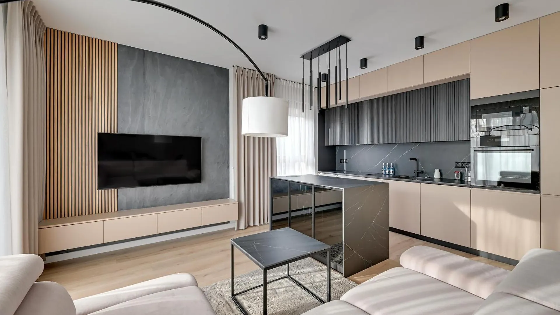 Zajezdnia Wrzeszcz 2 By Grand Apartments Gdansk